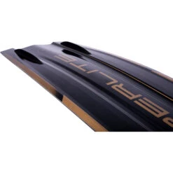 Hyperlite Rusty Pro Rusty Malinoski Signature Boat Wakeboard -AquaFit Shop 2023 Hyperlite Wakeboard Rusty Pro Detail 1